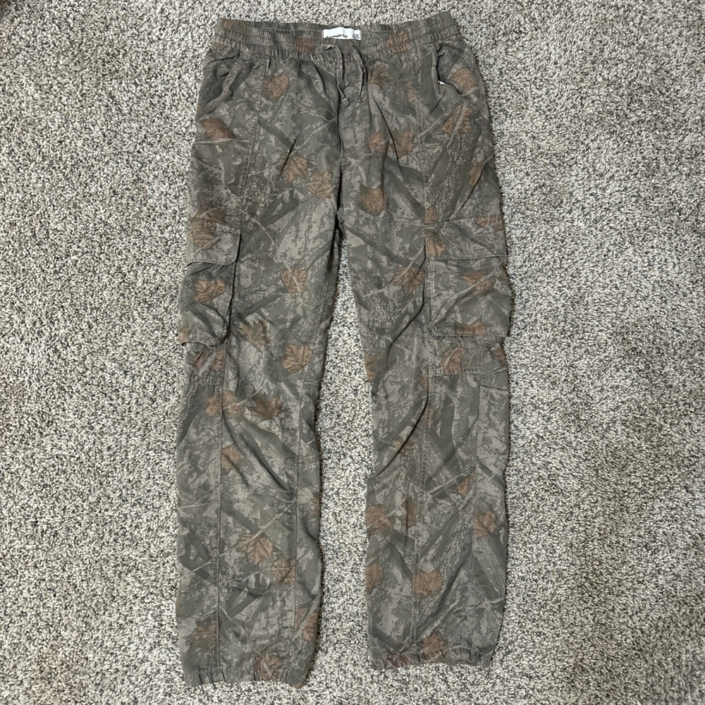Camo cargo pants